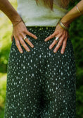Load image into Gallery viewer, Rowan wrap pant - Fox Fire
