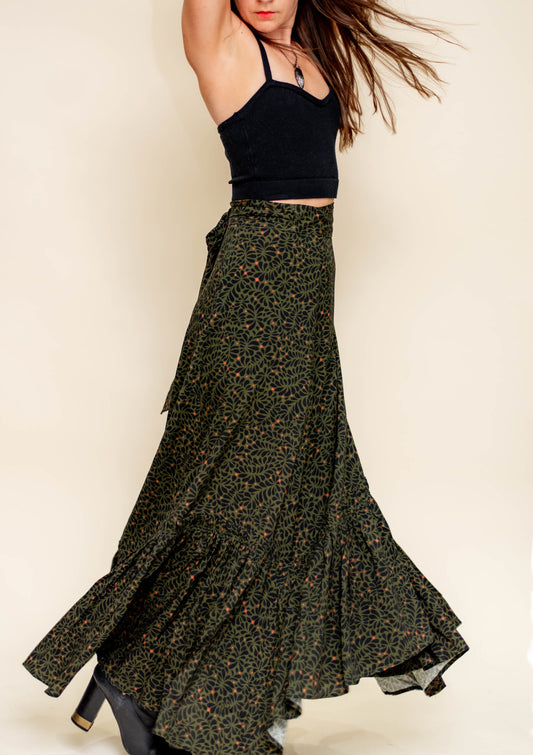 Coyote wrap skirt - in Sea Kelp