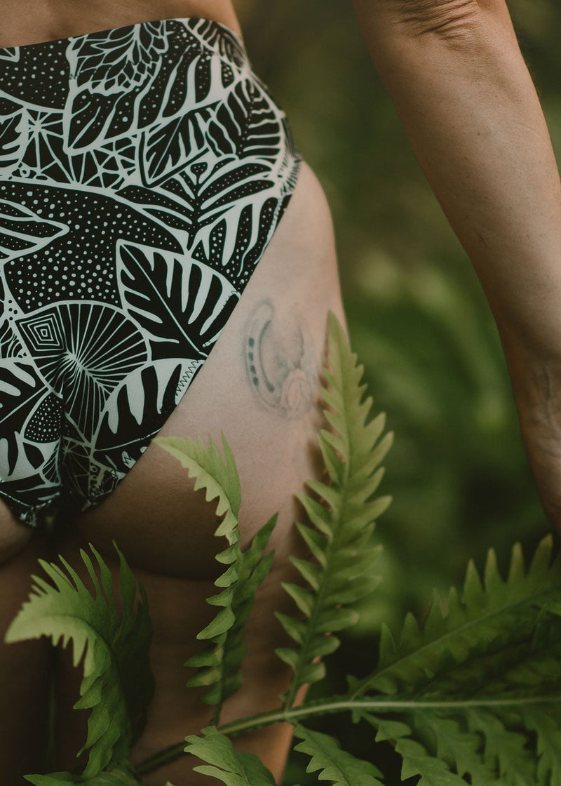 Palm Garden - Recycled high-waisted bikini bottom